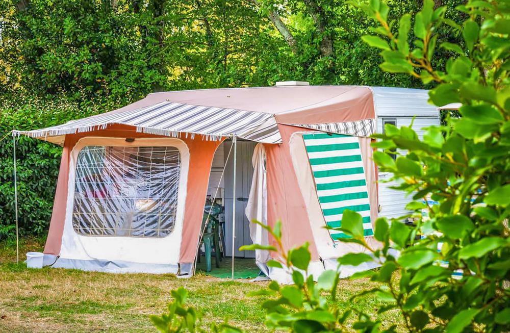 camping 3 étoiles Emplacements tentes - Camping Le Diben - Larmor Baden 