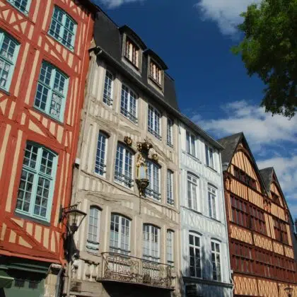 Où aller se balader à Vannes ? 3 quartier medieval vannes - camping larmor-baden